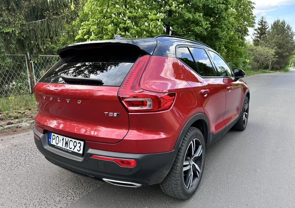 Volvo XC 40 cena 129000 przebieg: 54000, rok produkcji 2018 z Poznań małe 67
